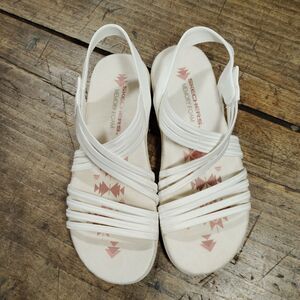 Skechers Reggae Sandals Sz 8 White/Cream Slim Sunnyside 2.0 Strappy Shoes 164036